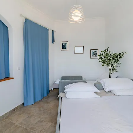 The Howard Place - Entir With A Sea View For 5 Guests 아파트 *