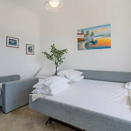 The Howard Place - Entir With A Sea View For 5 Guests * Agios Nikolaos